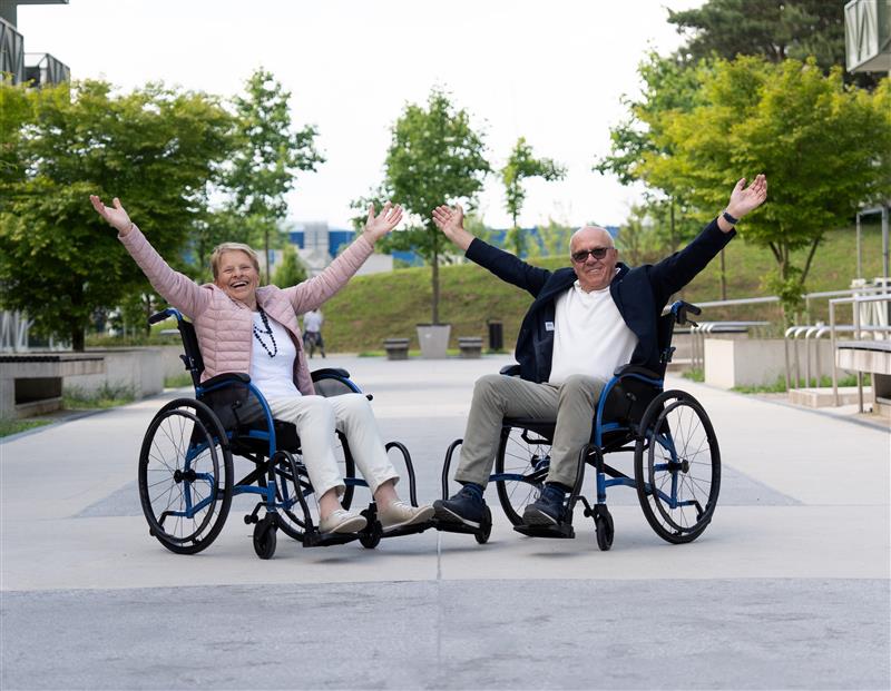 STRONGBACK Comfort 24 Wheelchair - Image 4